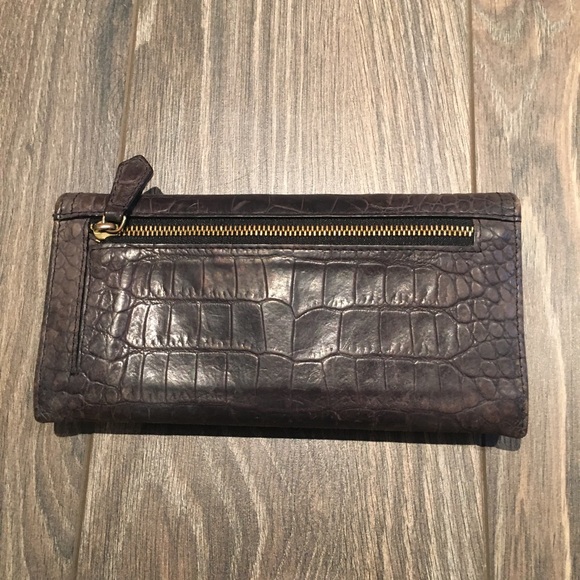 Authentic Givenchy brown leather wallet. - Picture 6 of 8